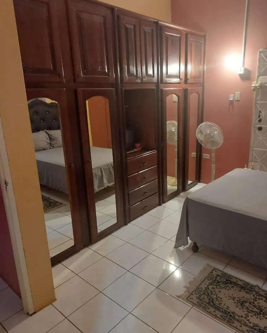 Griffiths Guest House White Hill Jamaica