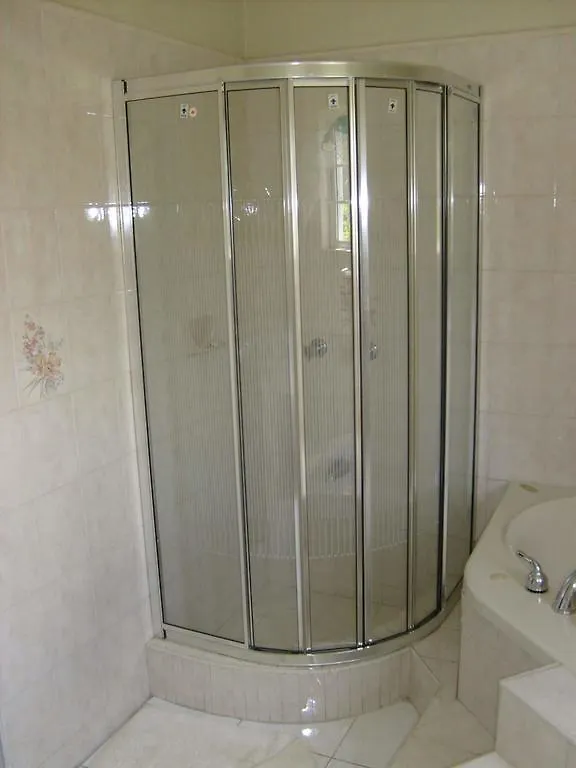 Griffiths Guest House White Hill Jamaica
