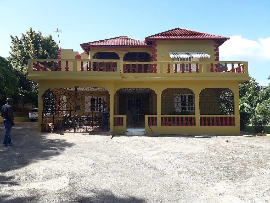 Griffiths Guest House White Hill Jamaica